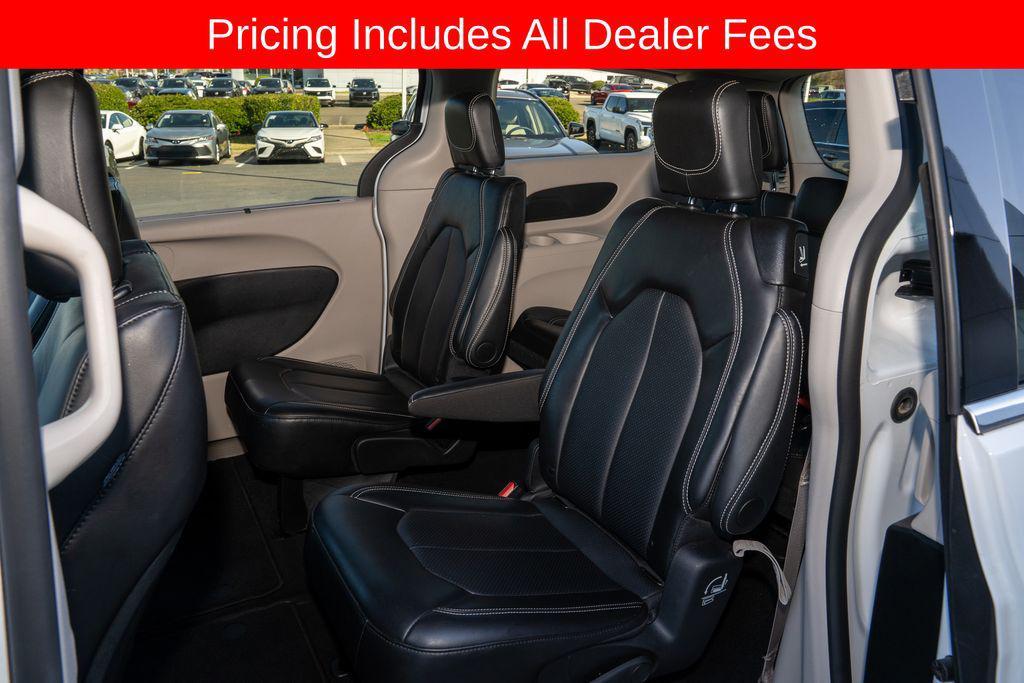 used 2024 Chrysler Pacifica car, priced at $27,960