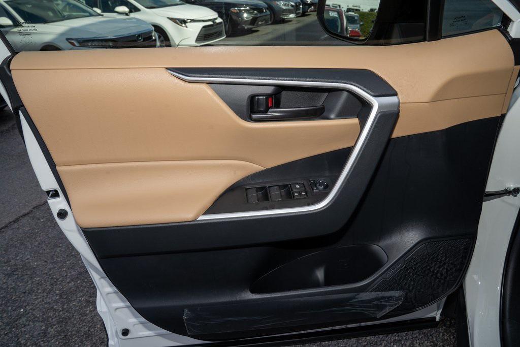 new 2025 Toyota RAV4 car, priced at $30,827