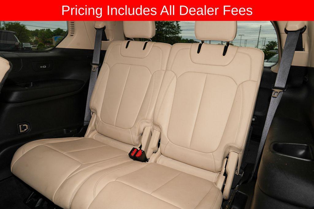 used 2022 Jeep Grand Cherokee L car, priced at $27,528