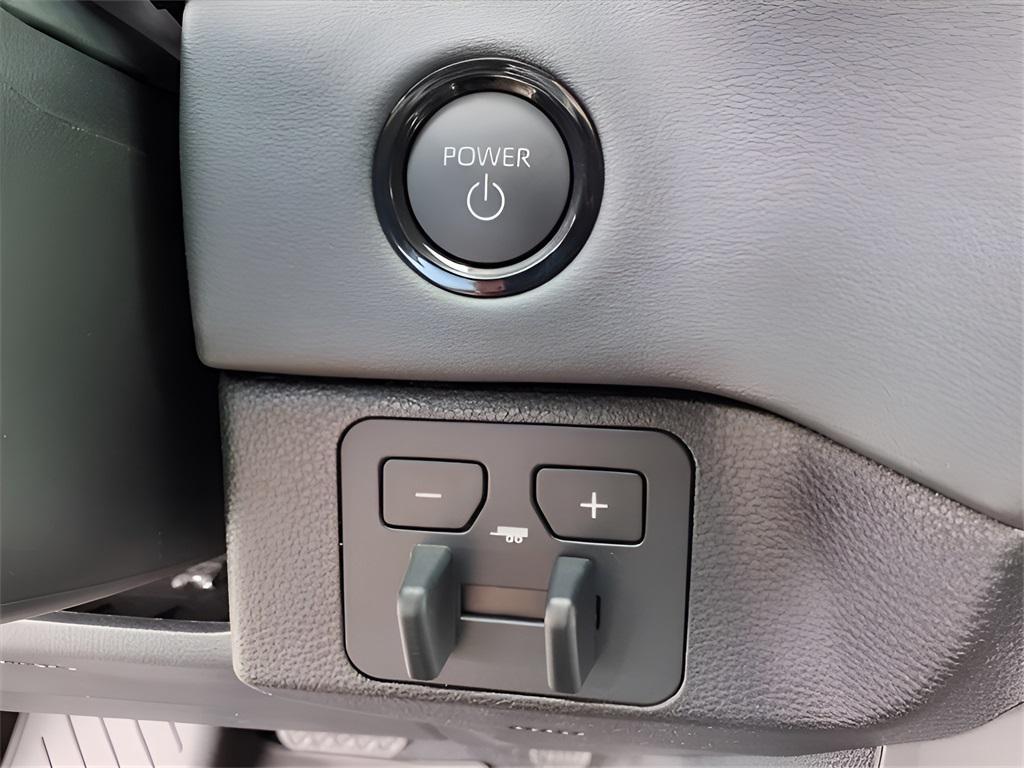 new 2025 Toyota Tundra Hybrid car, priced at $76,071