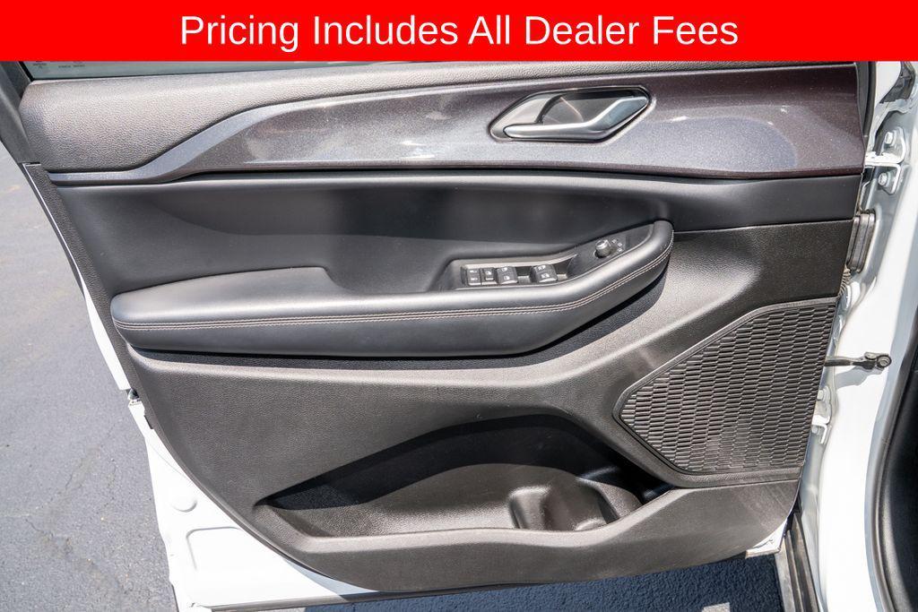 used 2023 Jeep Grand Cherokee L car, priced at $25,508