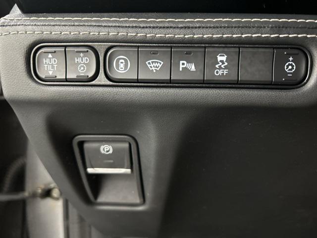 used 2023 Acura MDX car, priced at $39,994