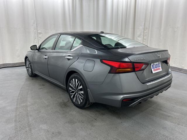 used 2023 Nissan Altima car, priced at $17,994