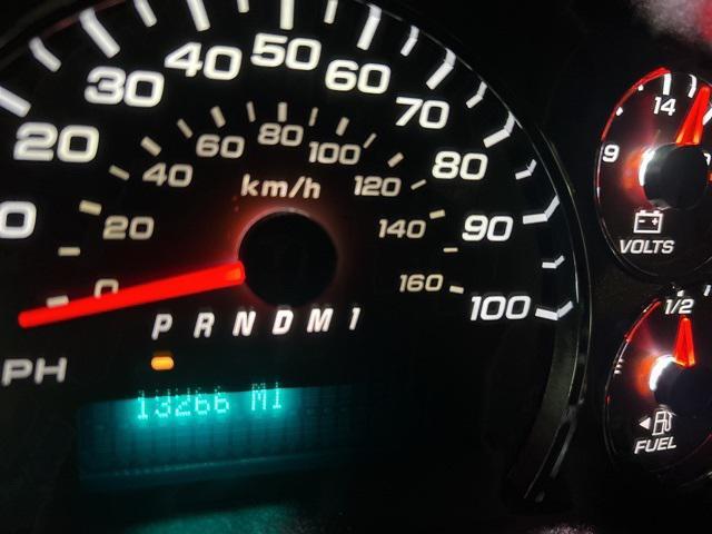 used 2024 Chevrolet Express 2500 car, priced at $29,423