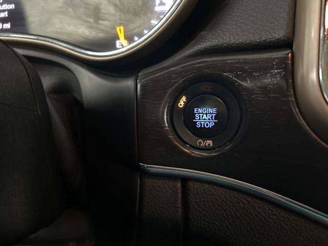 used 2017 Jeep Grand Cherokee car, priced at $14,994