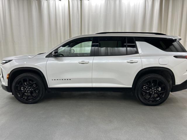 used 2025 Chevrolet Traverse car, priced at $48,994