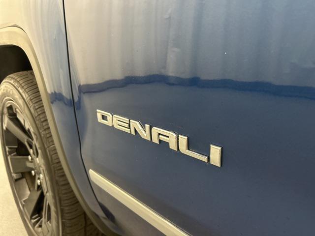 used 2016 GMC Sierra 1500 car, priced at $22,994