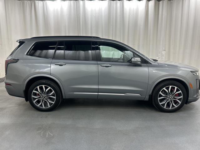 used 2024 Cadillac XT6 car, priced at $39,894