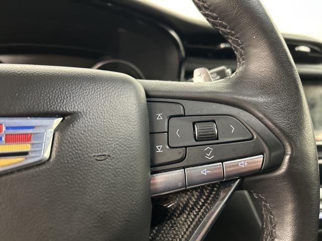 used 2023 Cadillac XT6 car, priced at $37,994