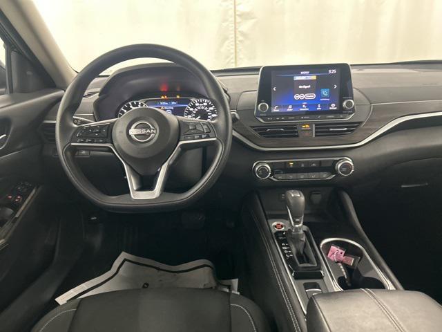 used 2023 Nissan Altima car, priced at $18,999