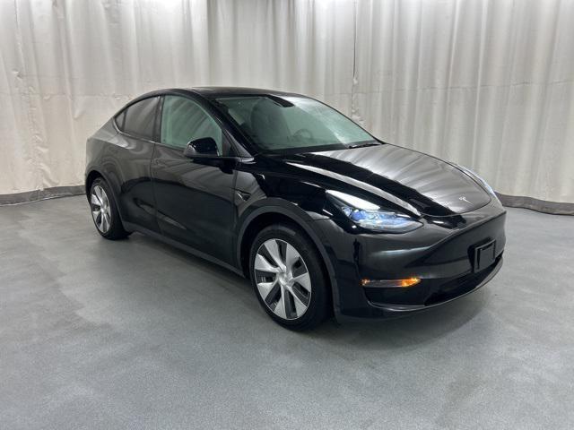 used 2024 Tesla Model Y car, priced at $33,994