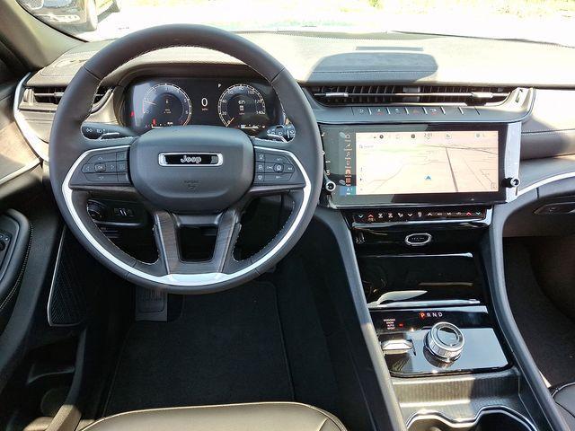new 2026 Jeep Grand Cherokee car, priced at $47,230