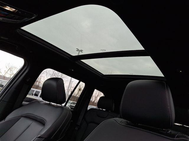 new 2026 Jeep Grand Cherokee car, priced at $49,580