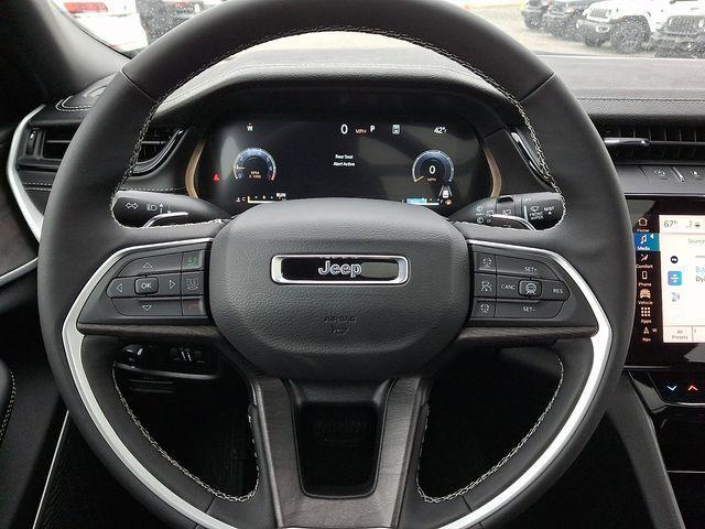 new 2026 Jeep Grand Cherokee car, priced at $49,580