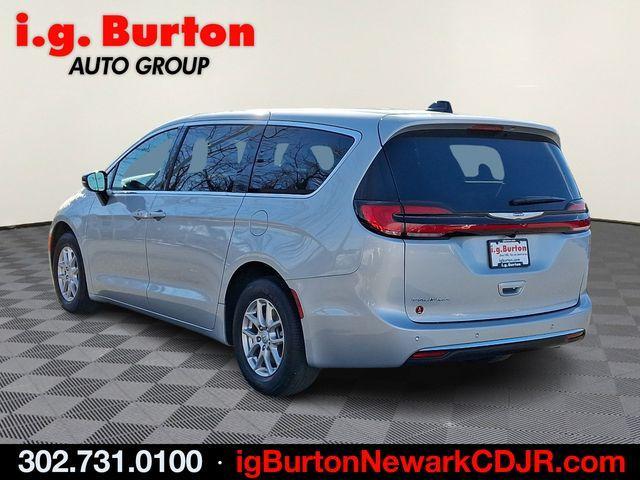 new 2026 Chrysler Pacifica car, priced at $42,727