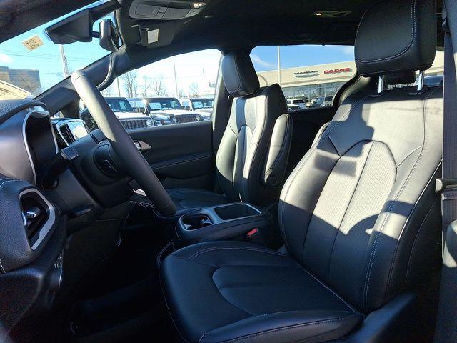 new 2026 Chrysler Pacifica car, priced at $42,727