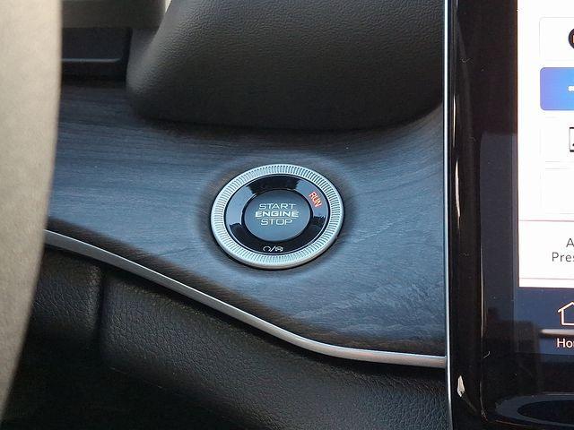 new 2025 Jeep Grand Cherokee car, priced at $50,118