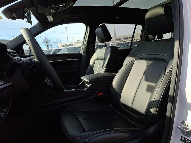 new 2025 Jeep Grand Cherokee L car, priced at $51,365