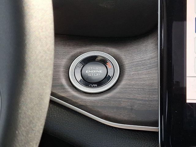 new 2025 Jeep Grand Cherokee L car, priced at $50,811