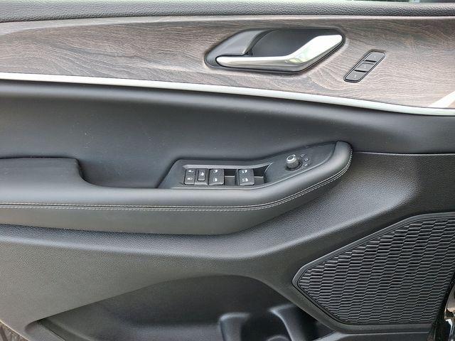 new 2025 Jeep Grand Cherokee L car, priced at $50,811