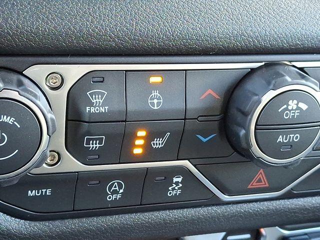 new 2026 Jeep Wrangler car, priced at $48,117