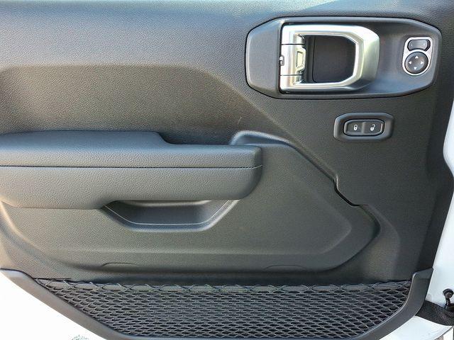 new 2026 Jeep Wrangler car, priced at $48,117