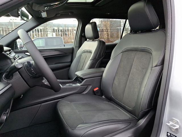 new 2025 Jeep Grand Cherokee L car, priced at $46,543