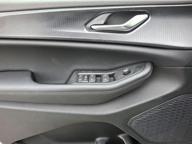 new 2025 Jeep Grand Cherokee L car, priced at $46,543