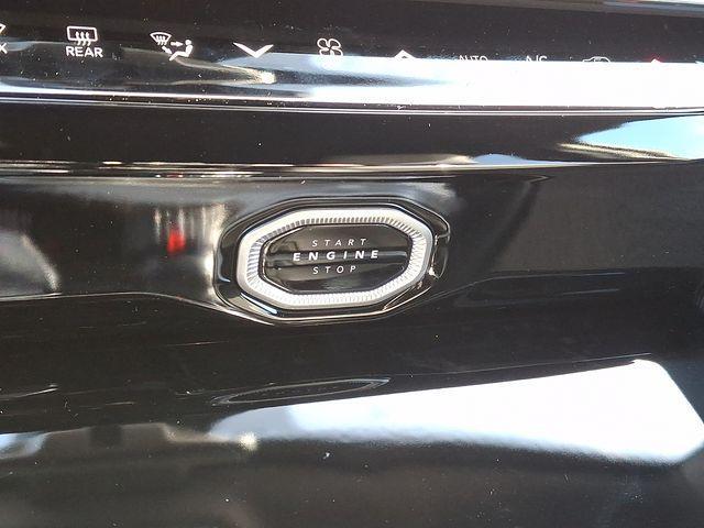 new 2026 Jeep Grand Cherokee car, priced at $48,550