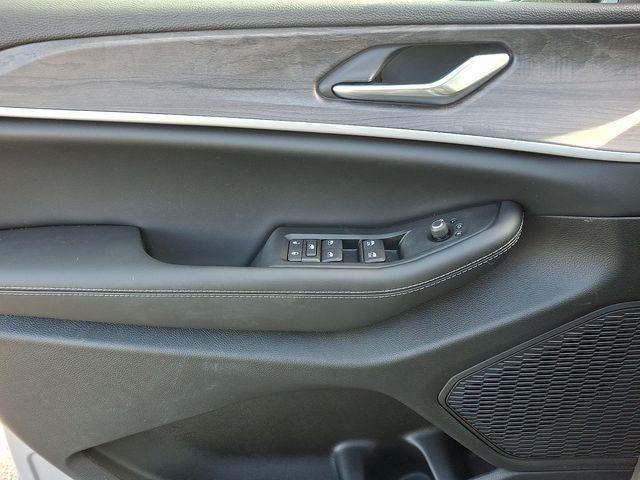 new 2026 Jeep Grand Cherokee car, priced at $48,550