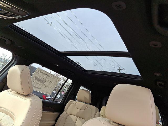 new 2025 Jeep Grand Cherokee L car, priced at $53,418