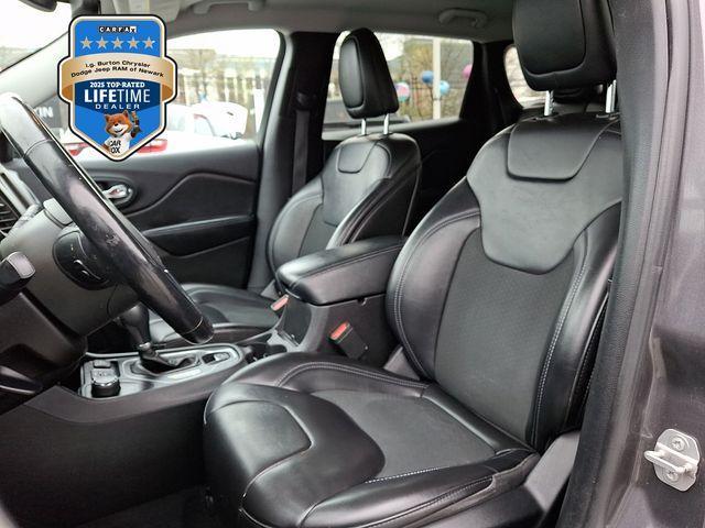 used 2019 Jeep Cherokee car, priced at $14,987