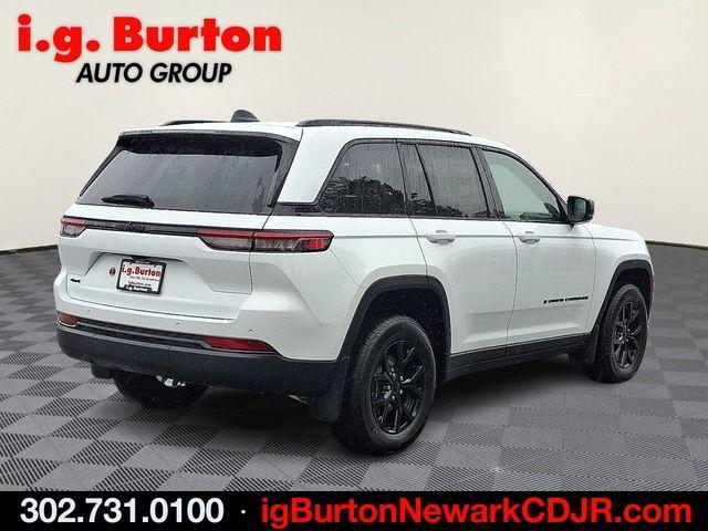 new 2025 Jeep Grand Cherokee car, priced at $42,804
