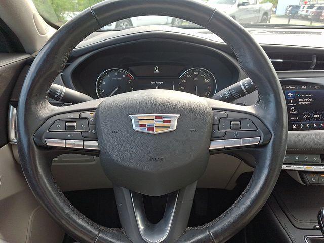 used 2023 Cadillac XT4 car, priced at $28,887