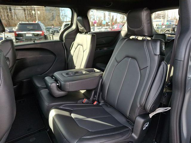 new 2026 Chrysler Pacifica car, priced at $44,747