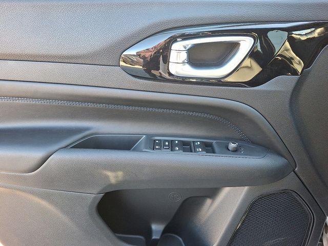 new 2026 Jeep Compass car, priced at $32,285