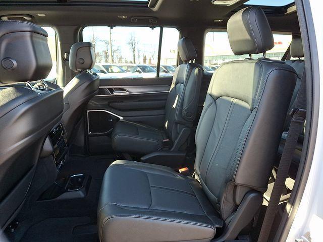 new 2026 Jeep Grand Wagoneer L car, priced at $84,135