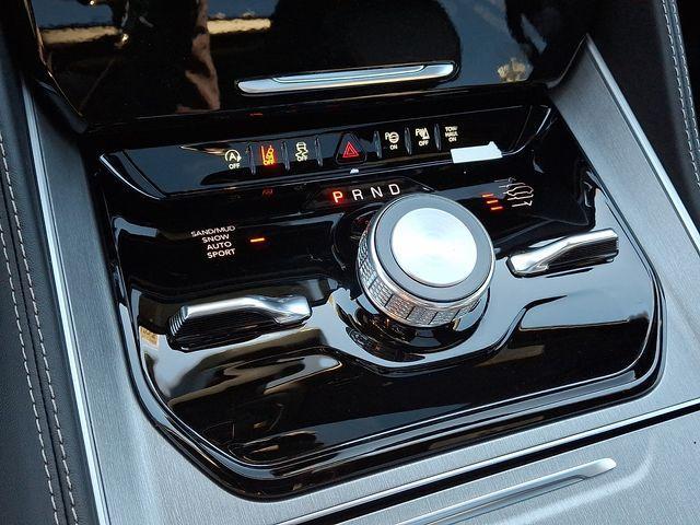 new 2026 Jeep Grand Wagoneer L car, priced at $84,135