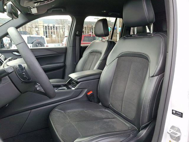 used 2023 Jeep Grand Cherokee car, priced at $35,771