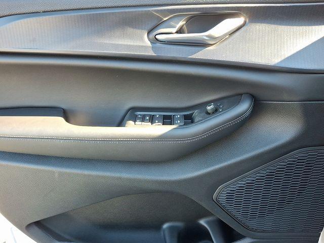 new 2025 Jeep Grand Cherokee car, priced at $38,502