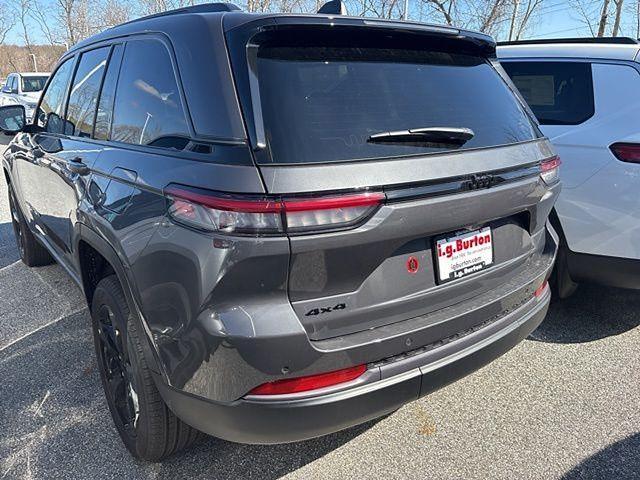 new 2026 Jeep Grand Cherokee car, priced at $51,000