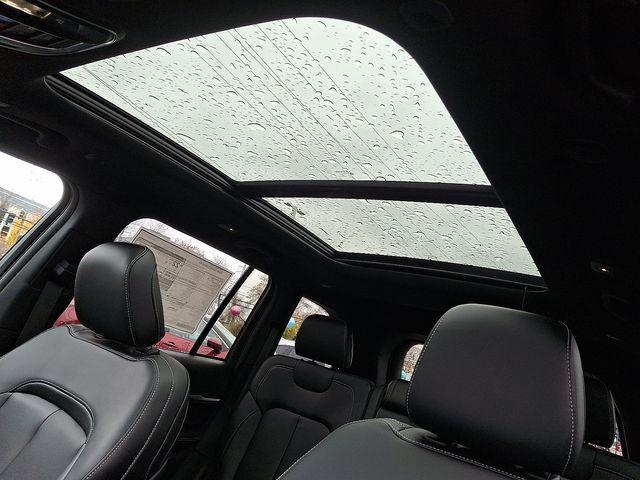 new 2025 Jeep Grand Cherokee car, priced at $47,485