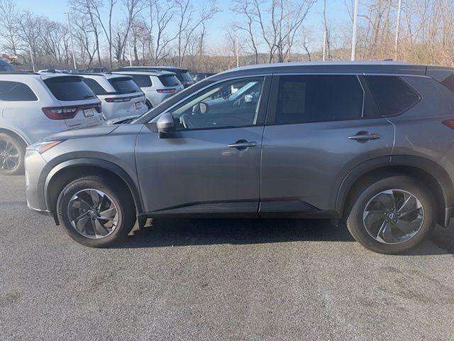used 2024 Nissan Rogue car, priced at $25,871