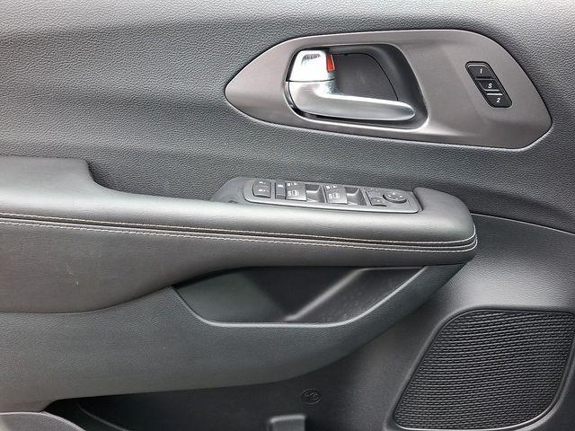 new 2026 Chrysler Pacifica car, priced at $44,299