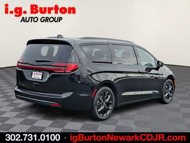 new 2026 Chrysler Pacifica car, priced at $44,299