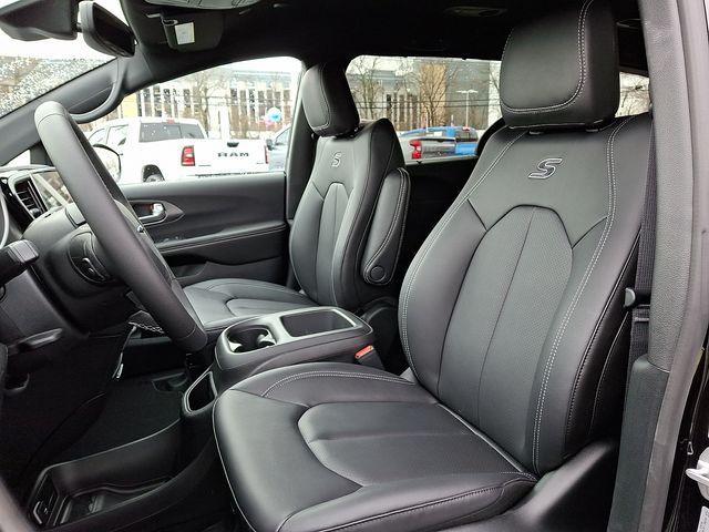 new 2026 Chrysler Pacifica car, priced at $44,299