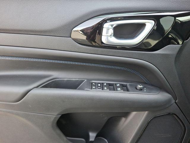 new 2026 Jeep Compass car, priced at $31,825