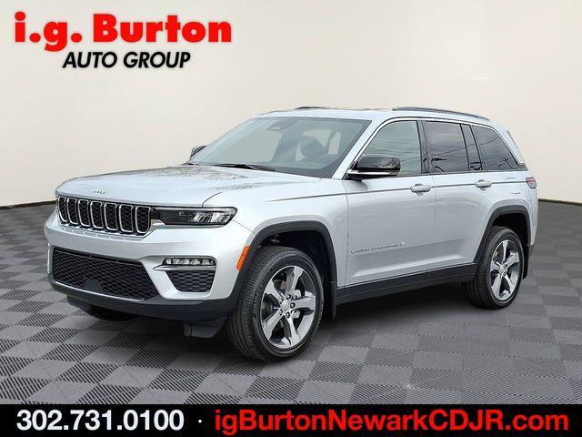 new 2025 Jeep Grand Cherokee car, priced at $48,021