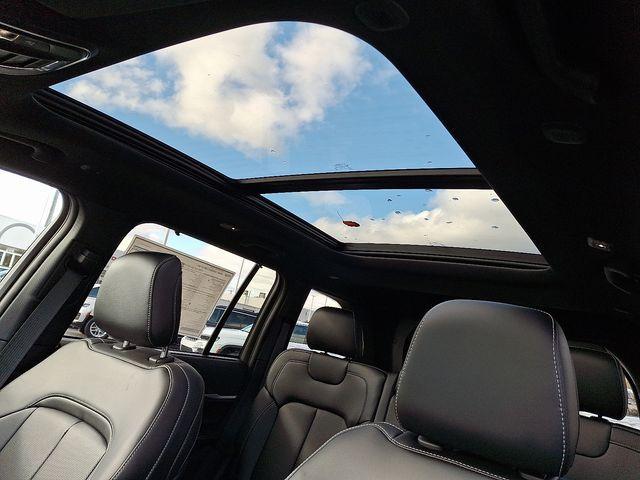 new 2025 Jeep Grand Cherokee car, priced at $50,654