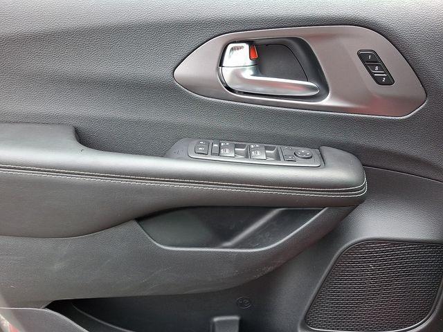 new 2026 Chrysler Pacifica car, priced at $44,745